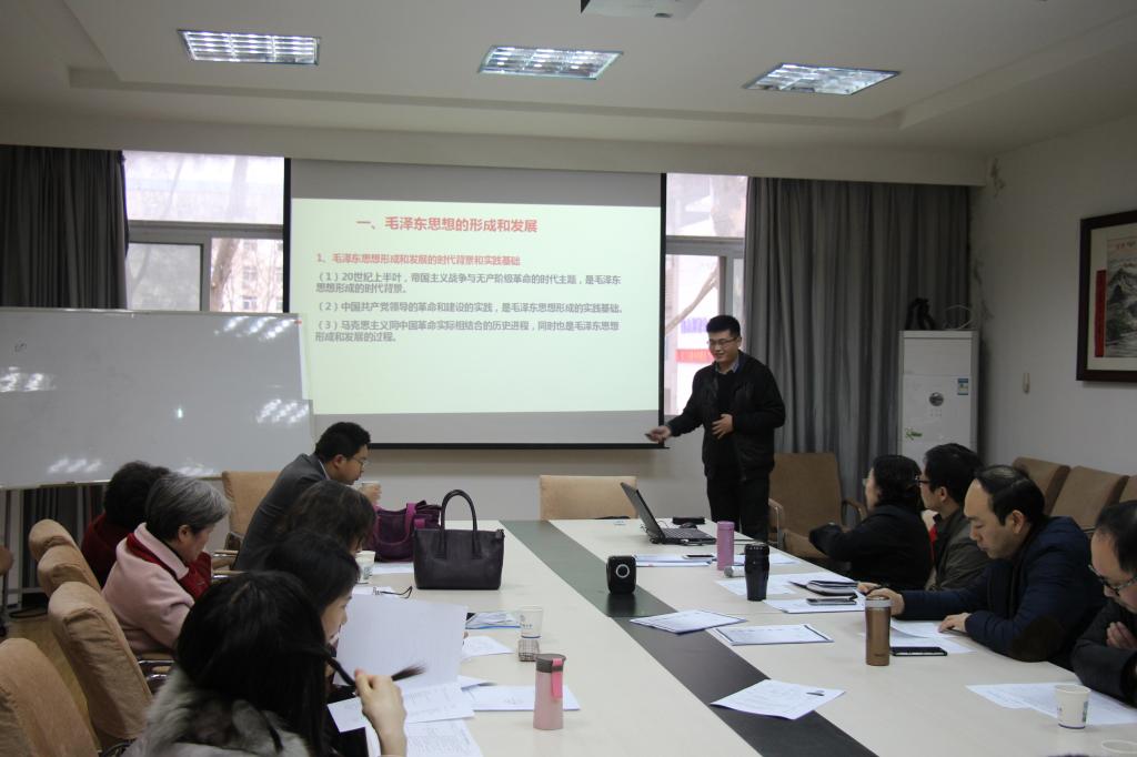 bat365官网举行2017年选聘新教师面试考核会