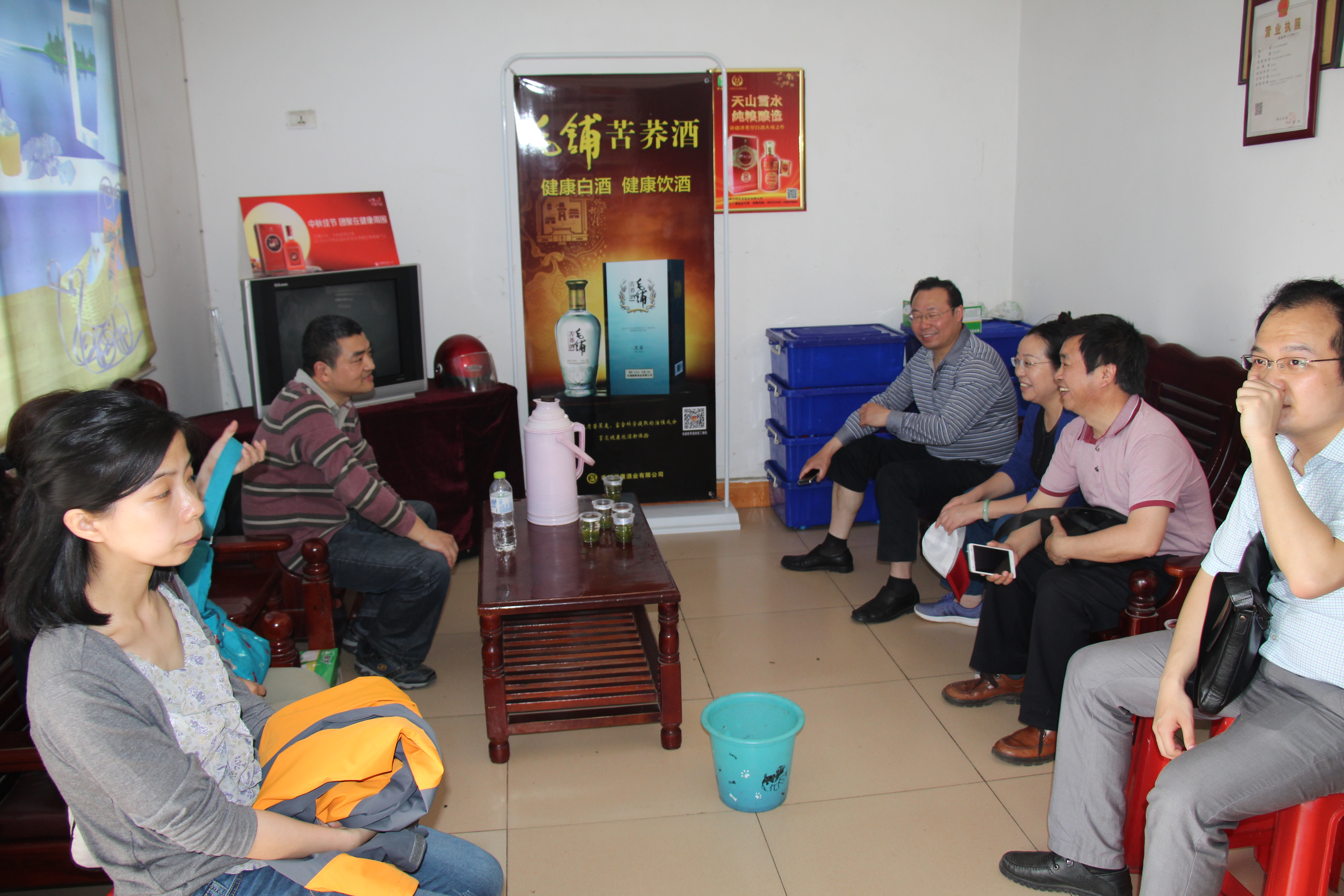 教师进农户，理论下基层——bat365在线中国官网登录入口全体党员教师赴英山县乌云山村学习调研