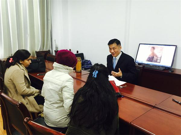 bat365官网高农老师为留学生作“中国历史与文化概况”讲座